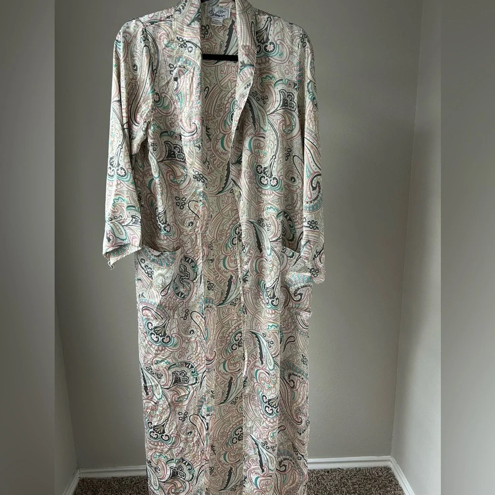 Jo Intimates Paisley Robe - Picture 1 of 7